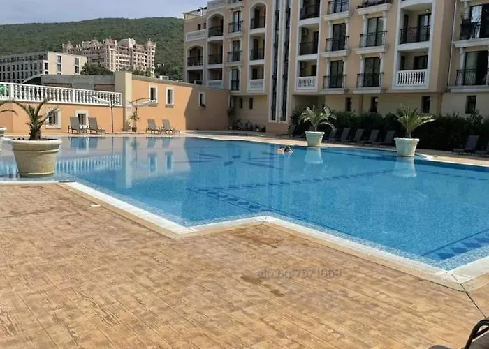 K.k Elenite Astoria 5 דירה