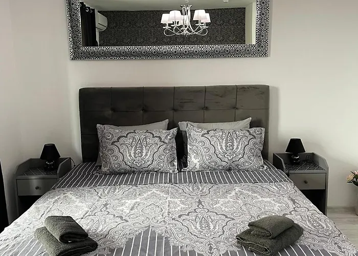 דירה K.k Elenite Astoria 5 סבטי ולאס