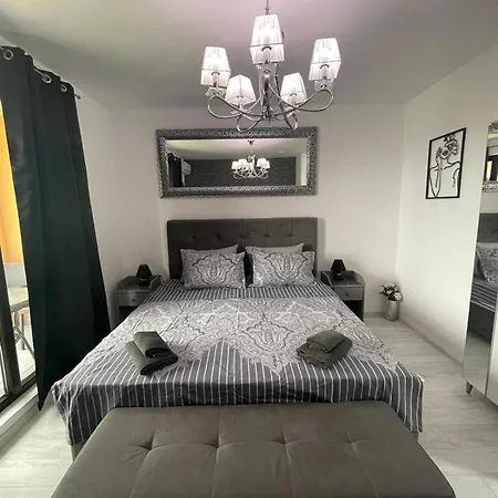 K.k Elenite Astoria 5 Apartment *