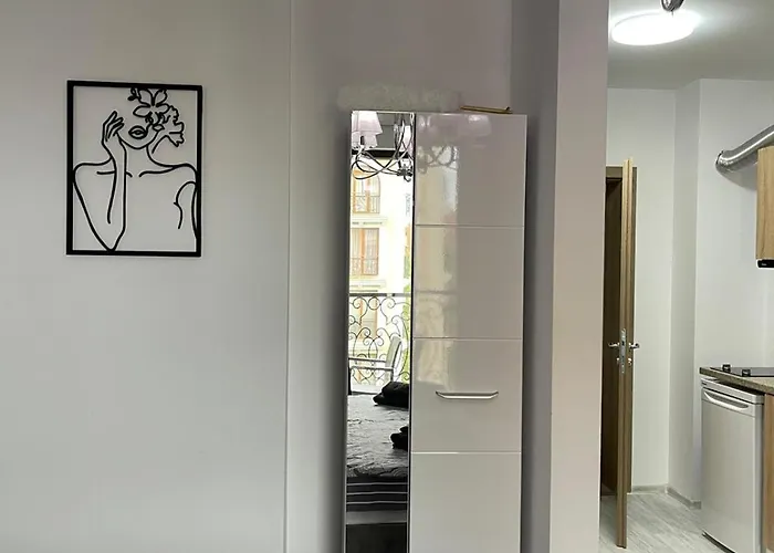 Lejlighed K.k Elenite Astoria 5 *